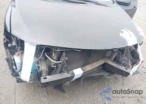 2010 Toyota Corolla Le z USA, uszkodzony, nr VIN 1NXBU4EE2AZ384085